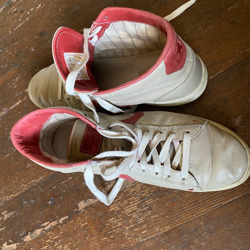 Converse Men’s Cream High-Top Sneakers with Pink Accents - Picture 8 of 9
